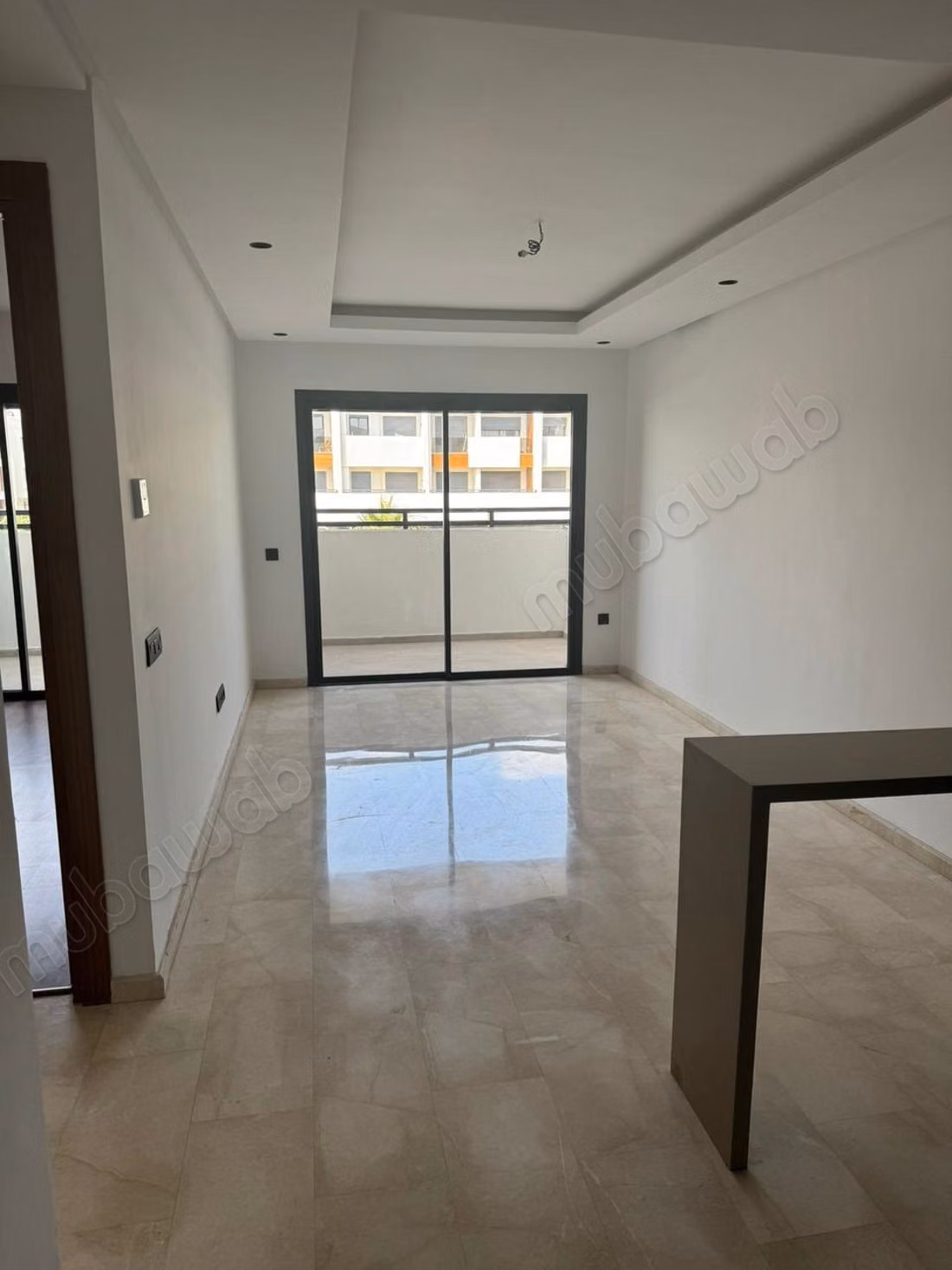 Empty studio for rent in Bouskoura