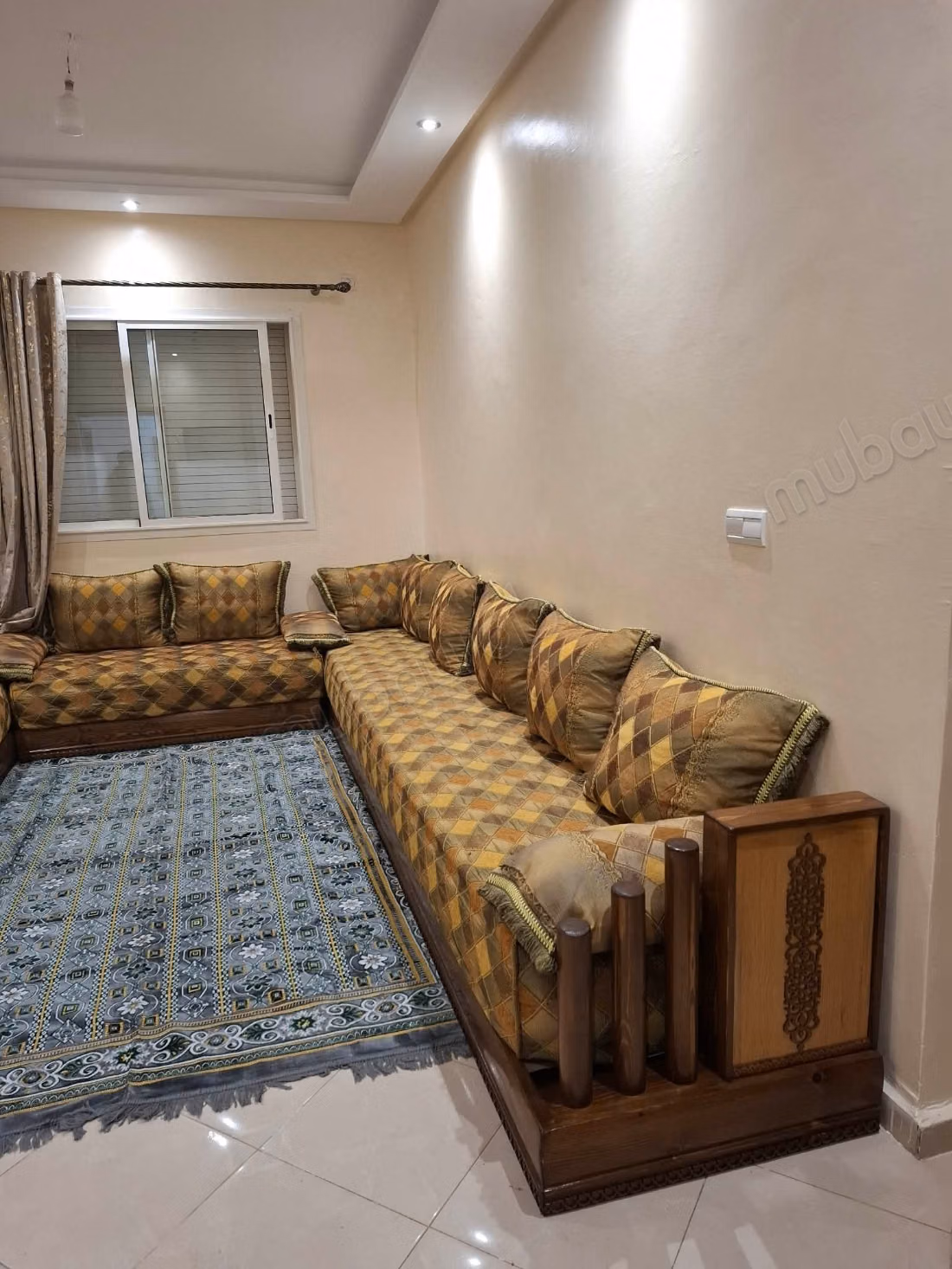 Appartement te huur, 1e verdieping, dichtbij de luchthaven
