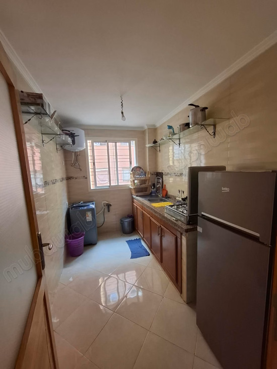 Appartement te huur, 1e verdieping, dichtbij de luchthaven