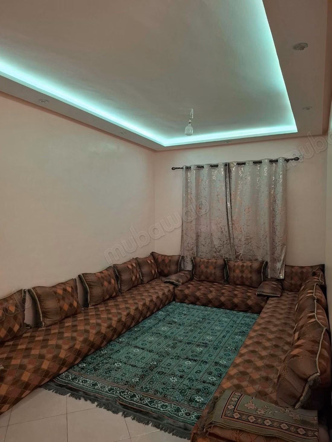 Appartement te huur, 1e verdieping, dichtbij de luchthaven