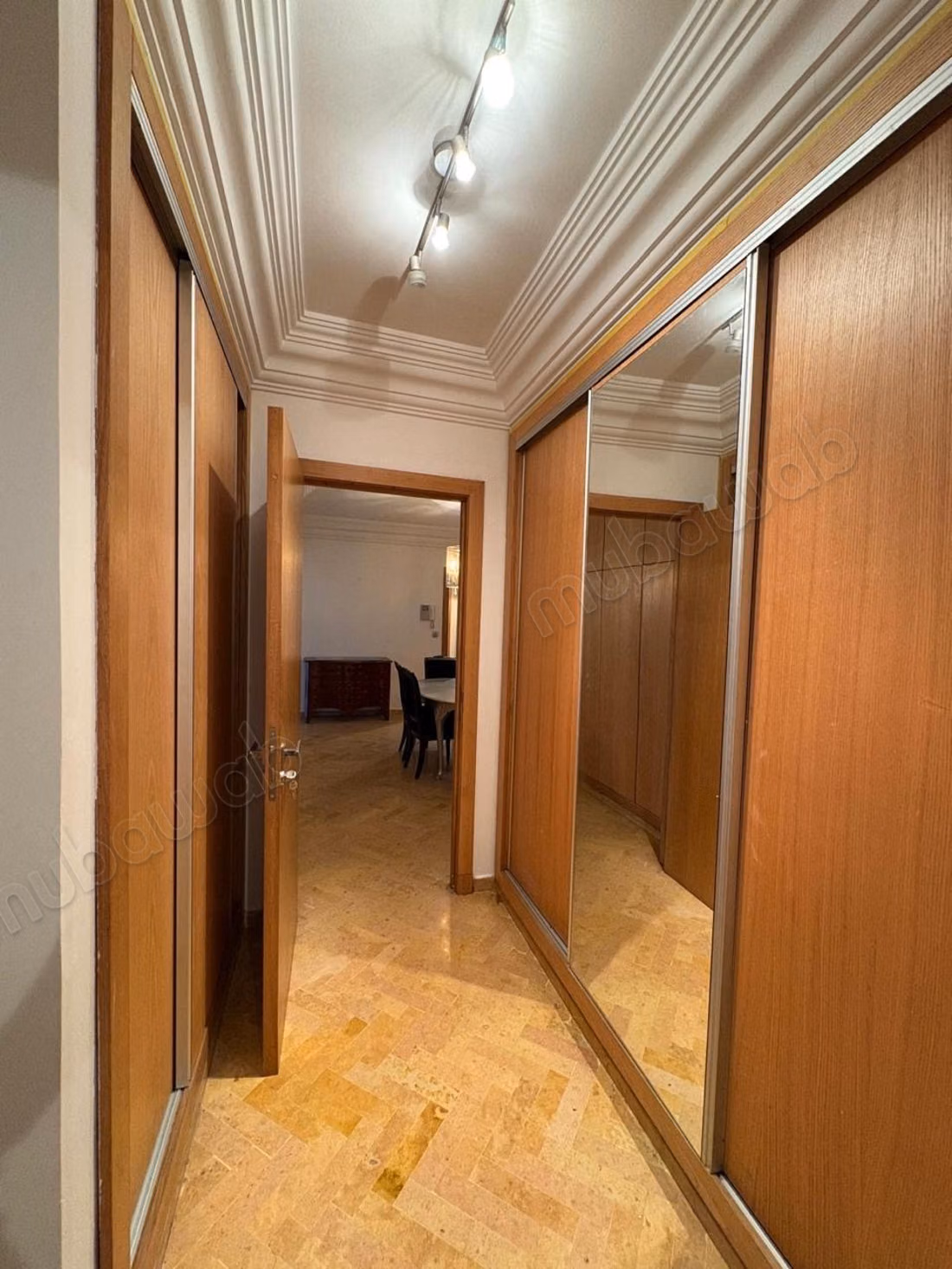 À vendre appartement terrasse à racine