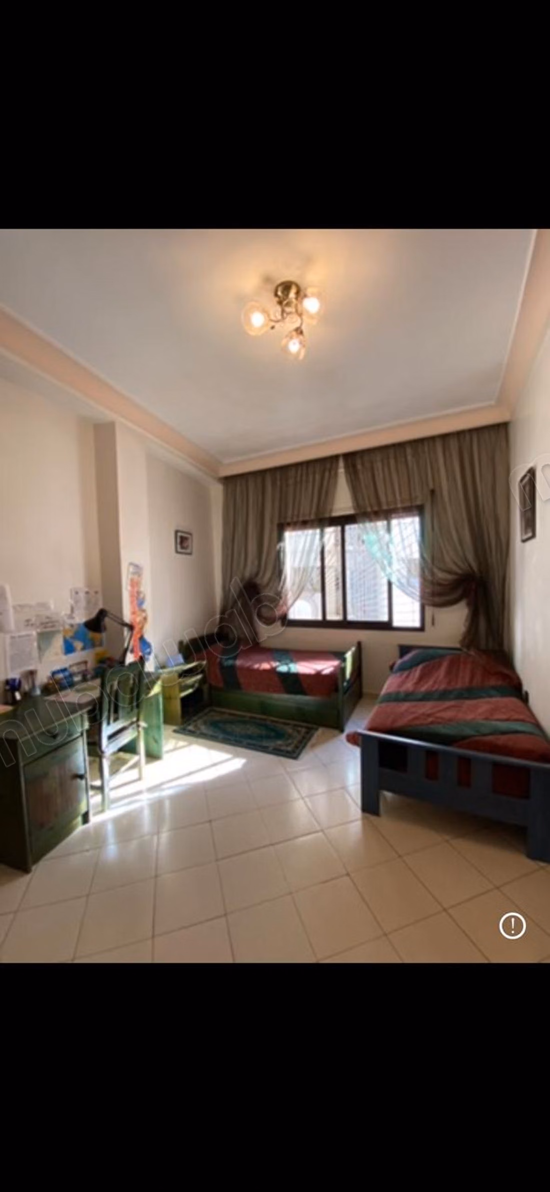 Apartment for sale in Bourgogne Est. 2 large rooms. Well furnished