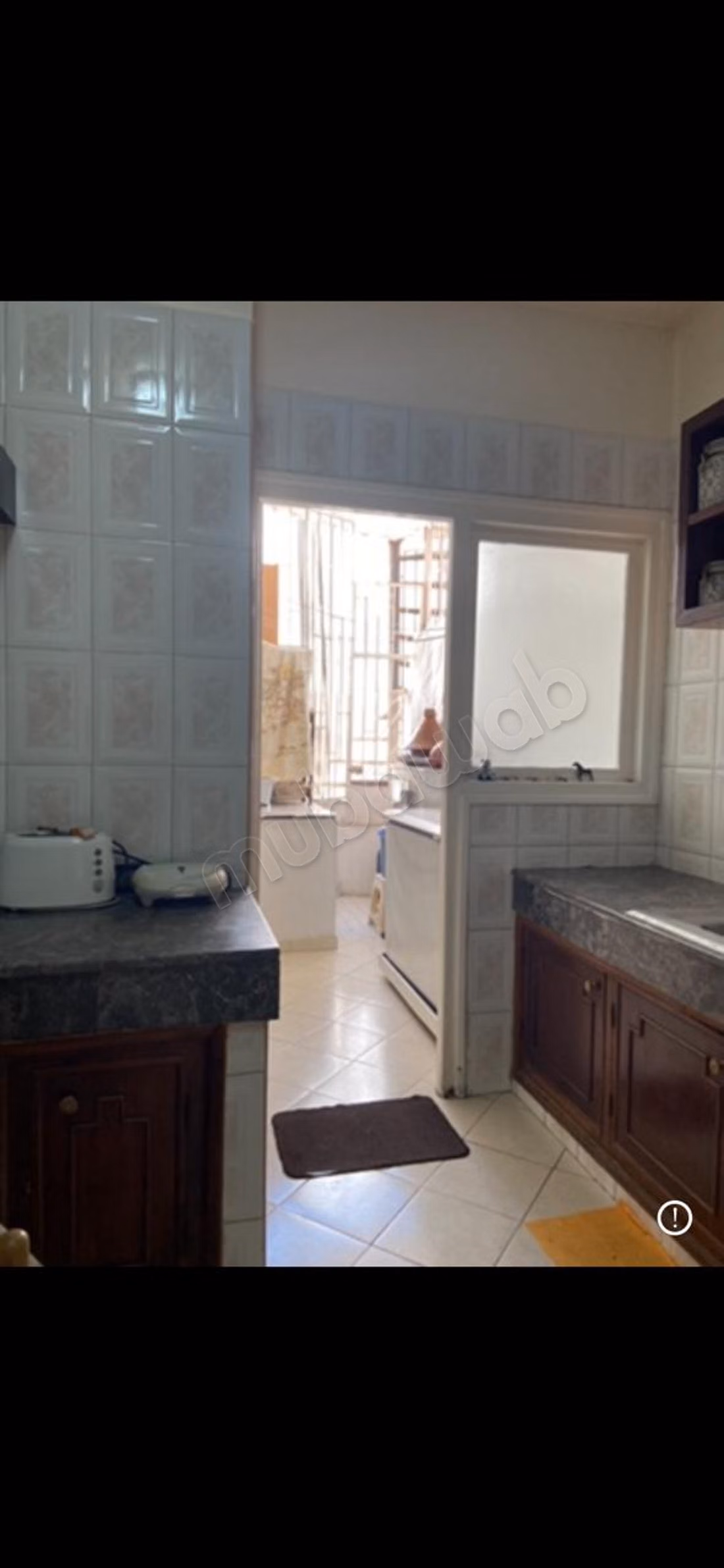 Apartment for sale in Bourgogne Est. 2 large rooms. Well furnished