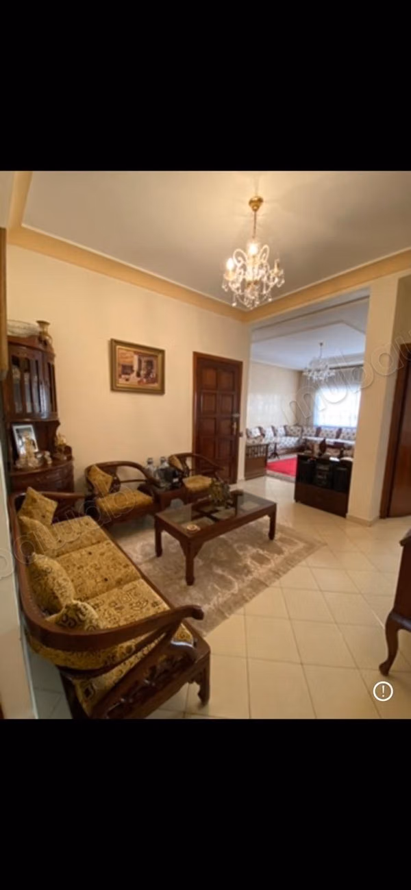 Apartment for sale in Bourgogne Est. 2 large rooms. Well furnished