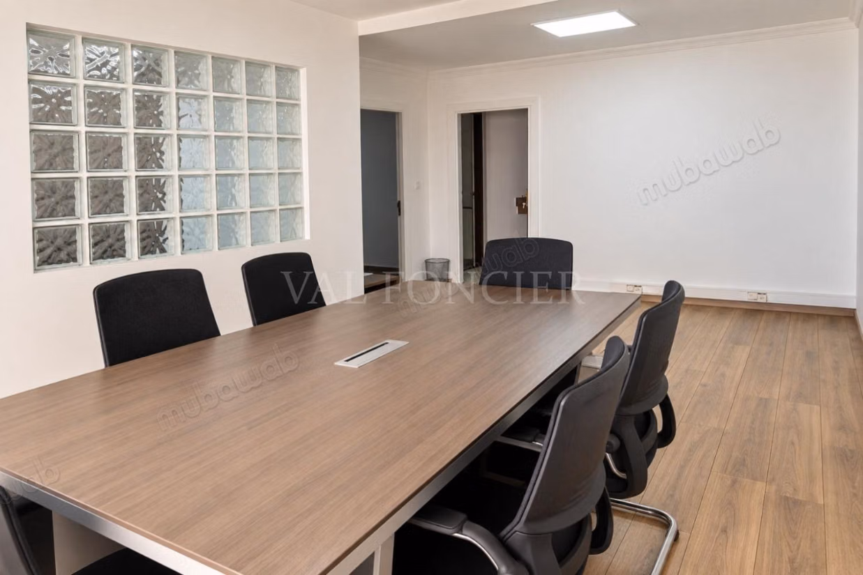 Location Bureau de standing 82m2 aménagé 
Racine, Casablanca