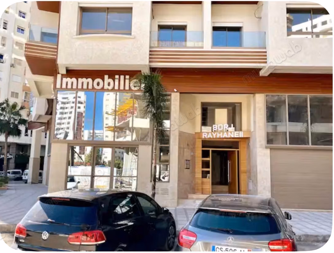 Superbe appartement à louer au quotidien au cœur de Tanger, surface totale de 54 m². Meublé
