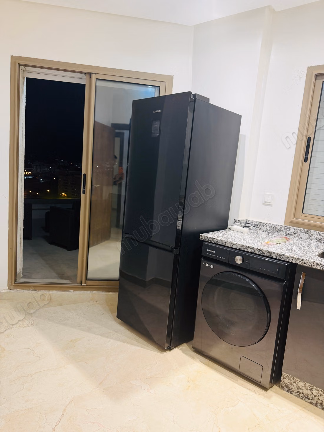 Superbe appartement à louer au quotidien au cœur de Tanger, surface totale de 54 m². Meublé