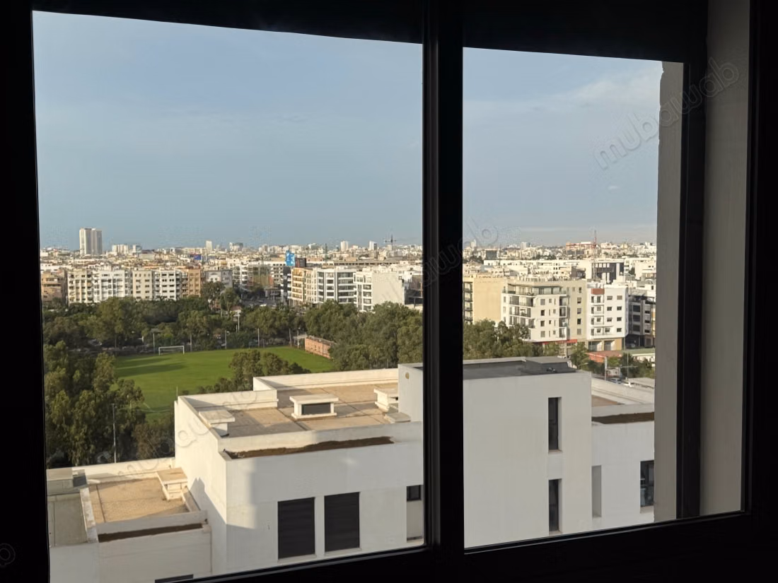 Appartement 3Ch CFC 10eme étage sans vis a vis — 3