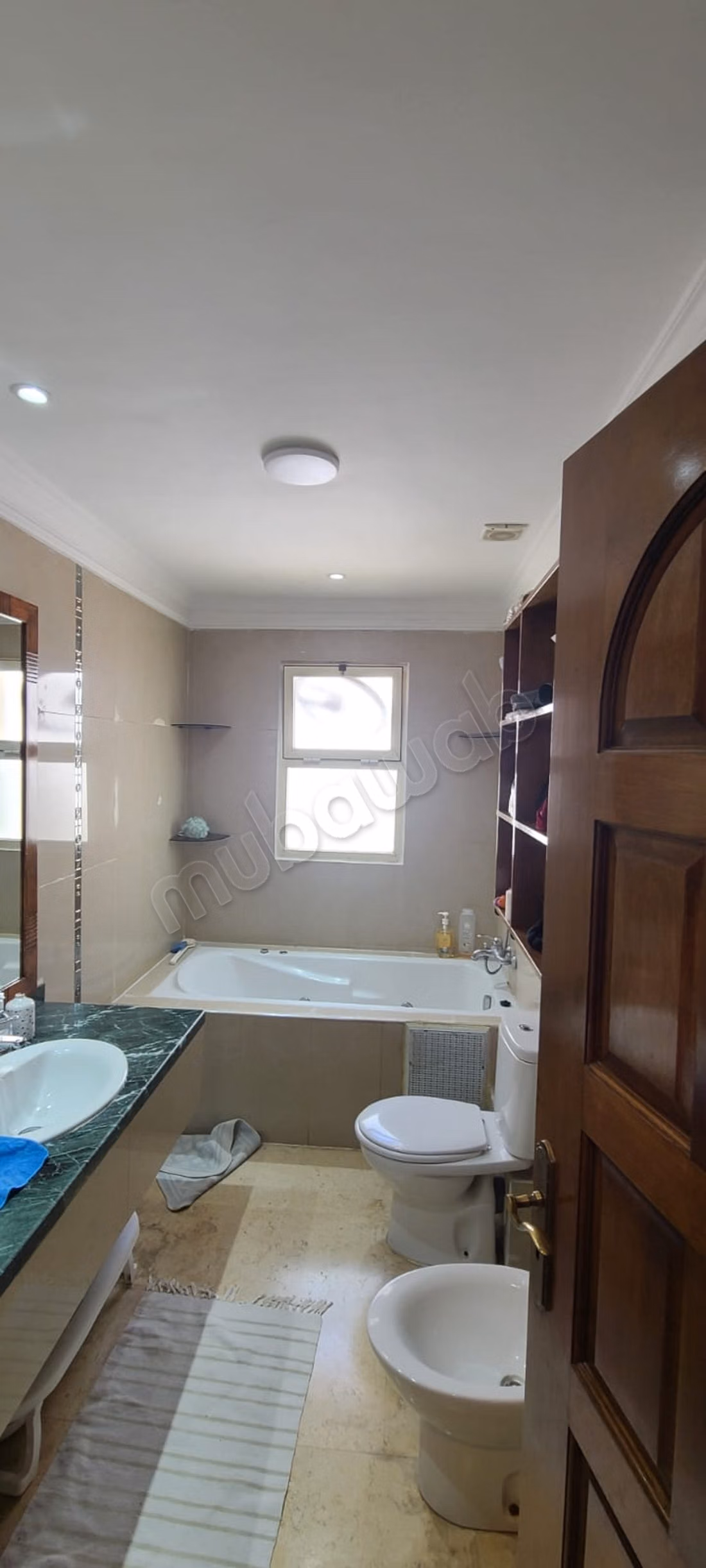 Appartement en vente à Racine Extension. 
4 chambres