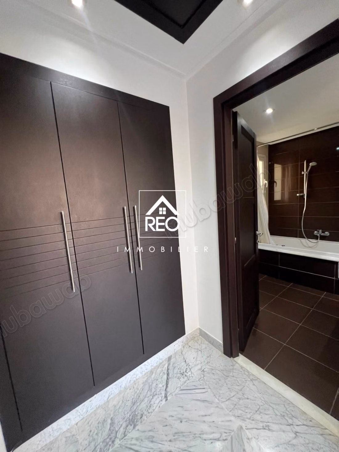 A vendre: Un appartement S3 aux berges du Lac 2