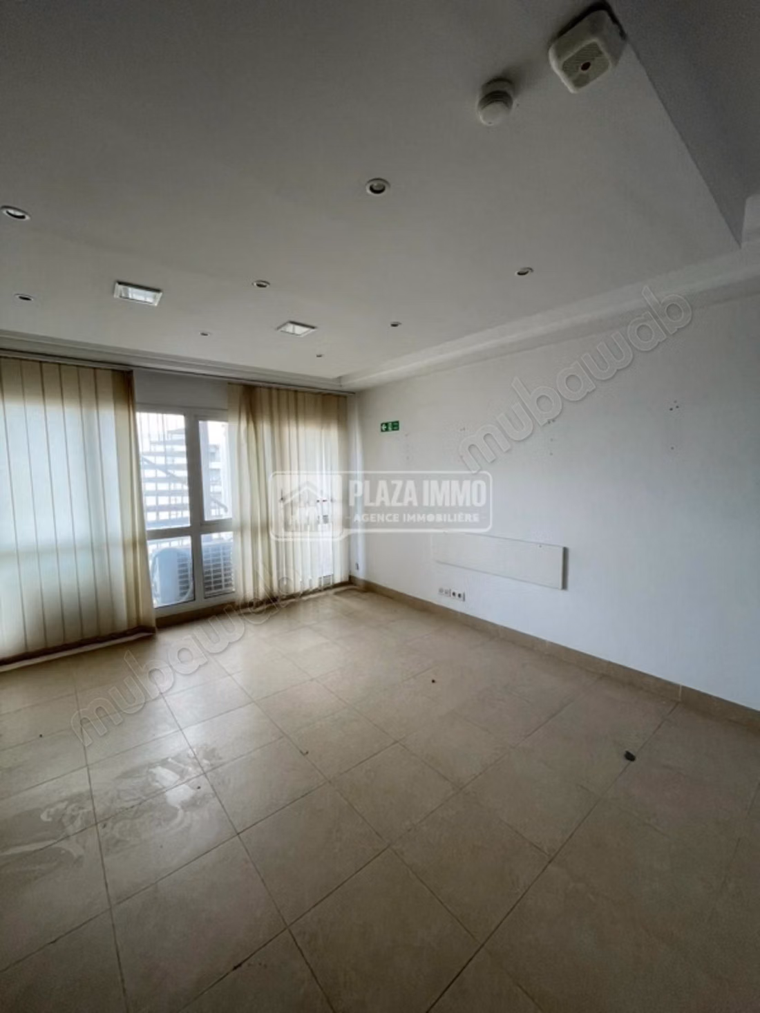 A vendre un immeuble bureautique au lac2