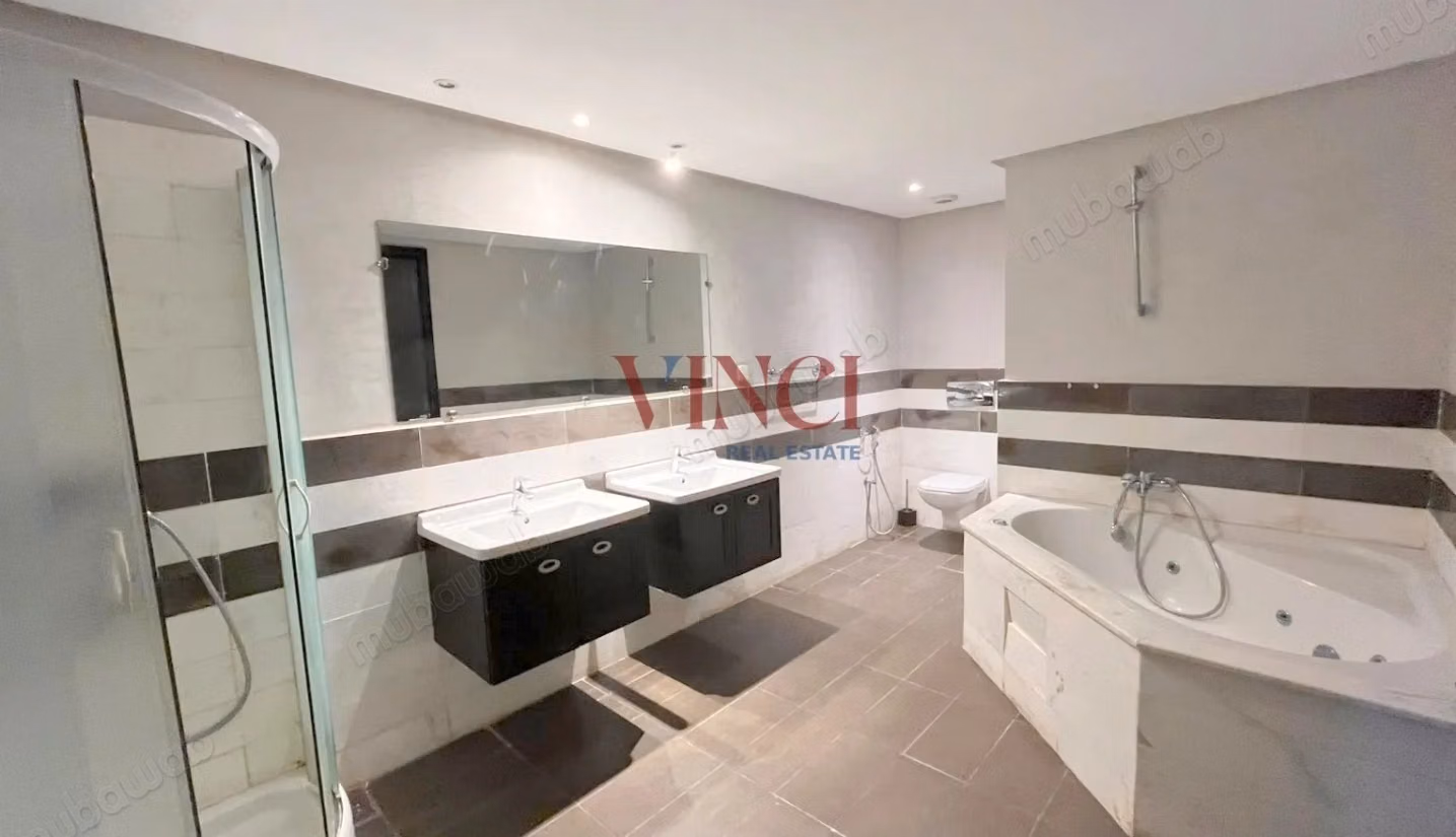 À Louer un duplex en S3 aux Berges du Lac 2
