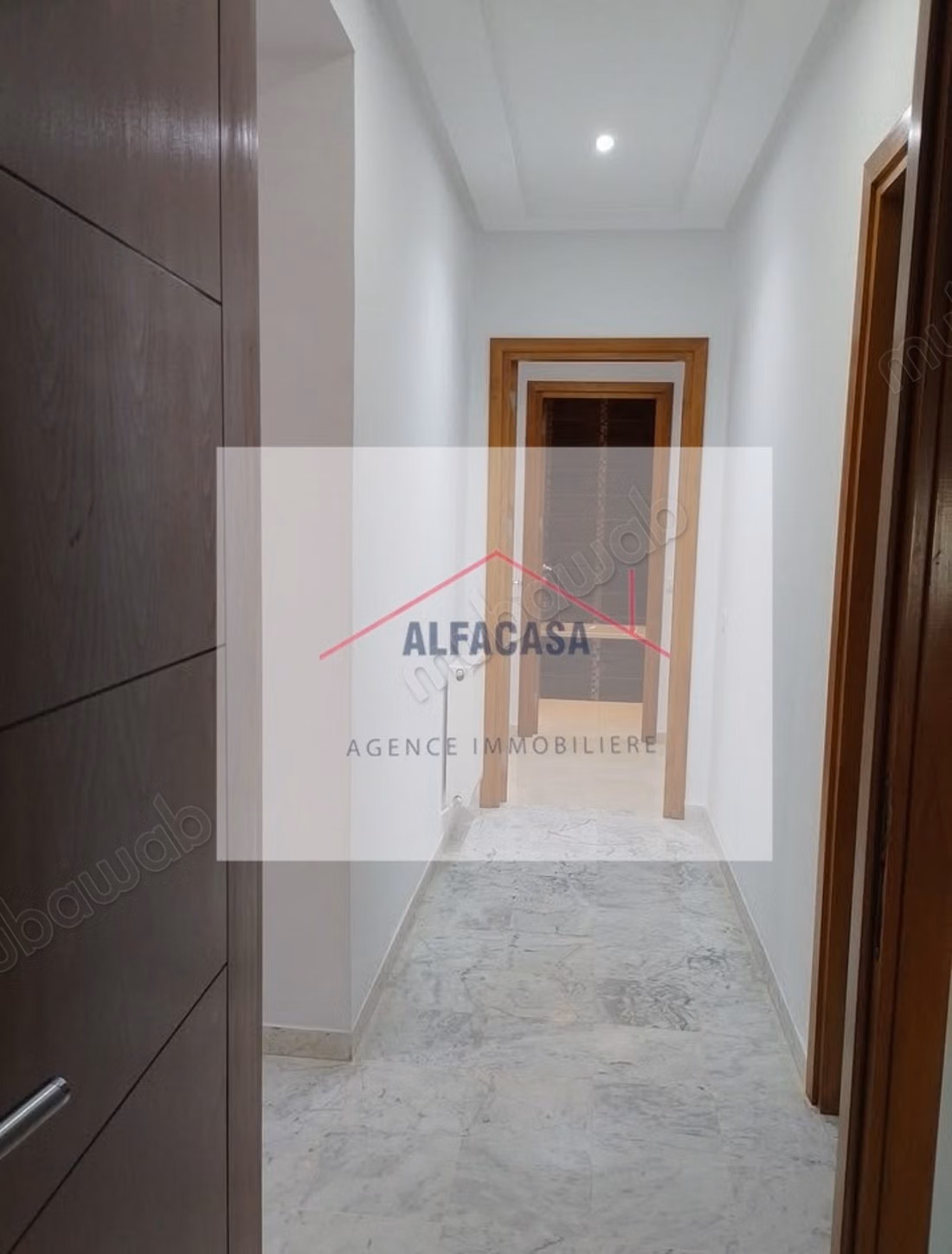 À vendre un appartement s3 a jardin de l'aouina