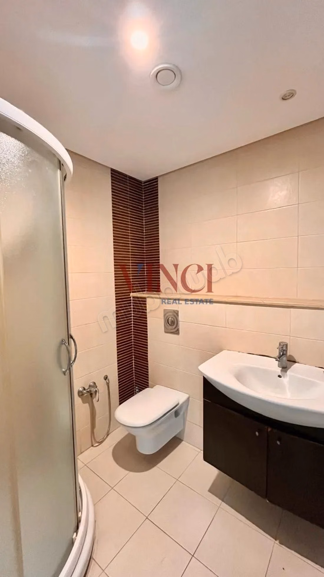 À Louer un appartement en S3 aux Berges du Lac 2