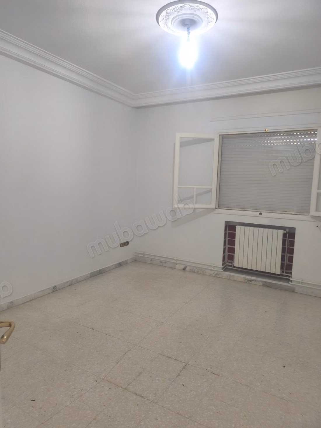 Very nice apartment for rent in Sidi Bousaid. Total area 200 m². Double glazing and central heating