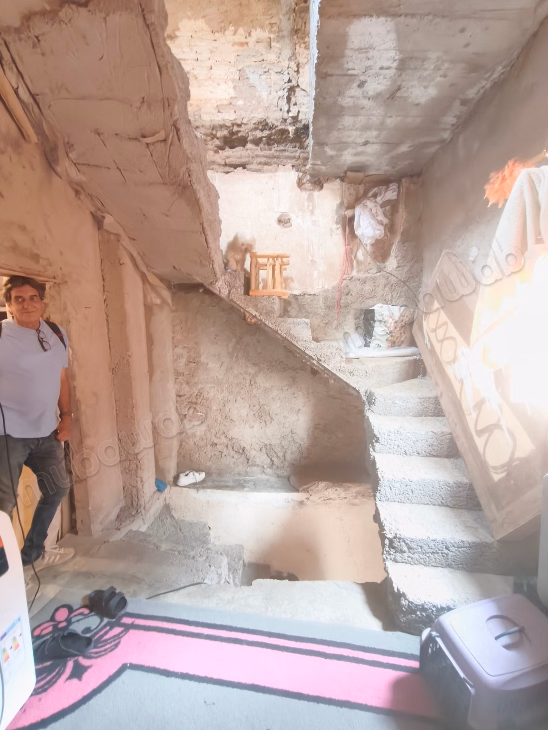 Mooie oude riad met een dakkapel te koop in de medina