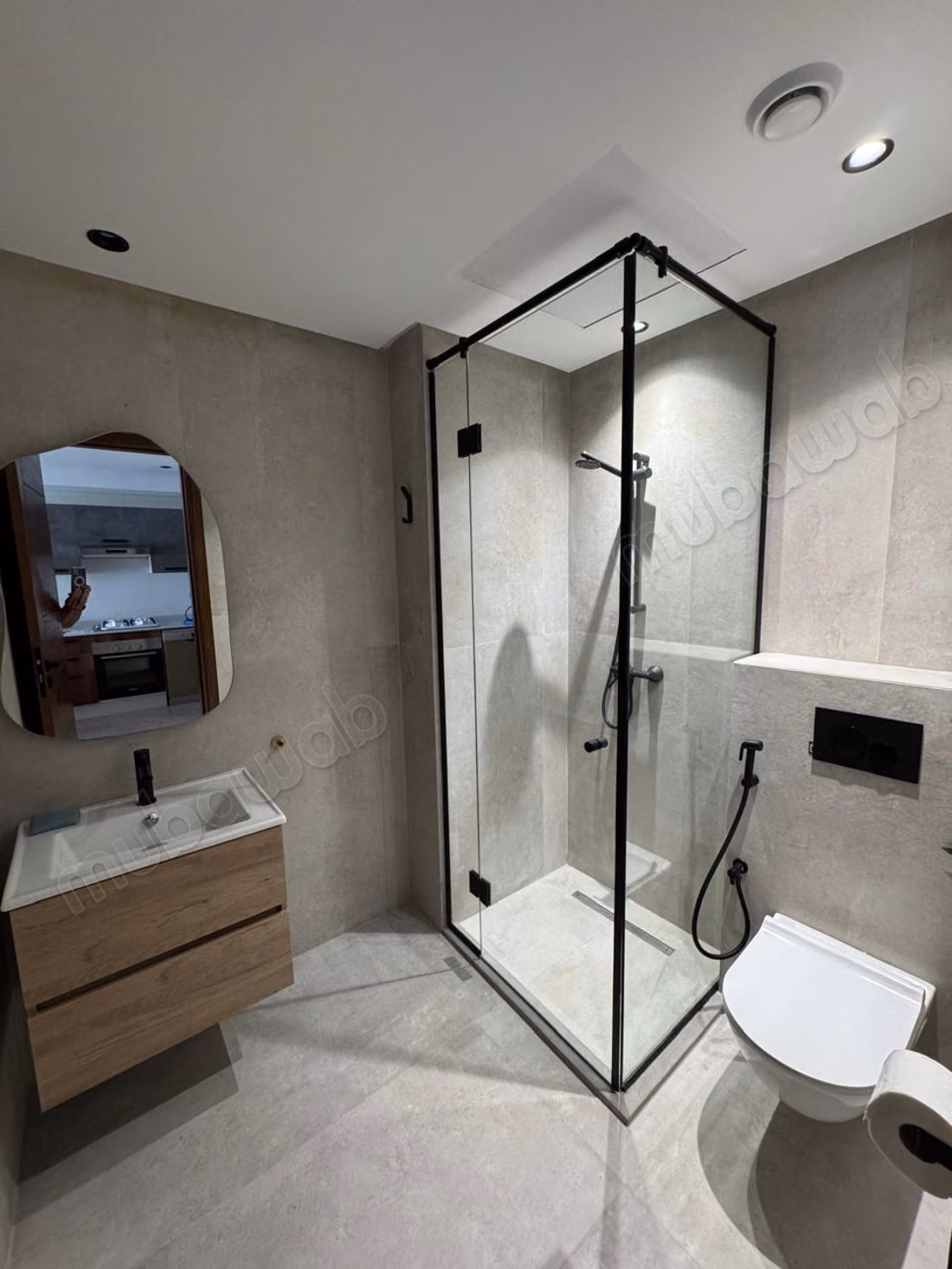 Appartement sobre moderne sans vis à vis à louer