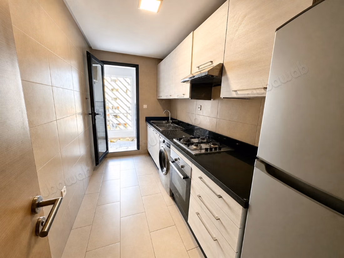 Appartement chic meublée 2 chambres, CFC