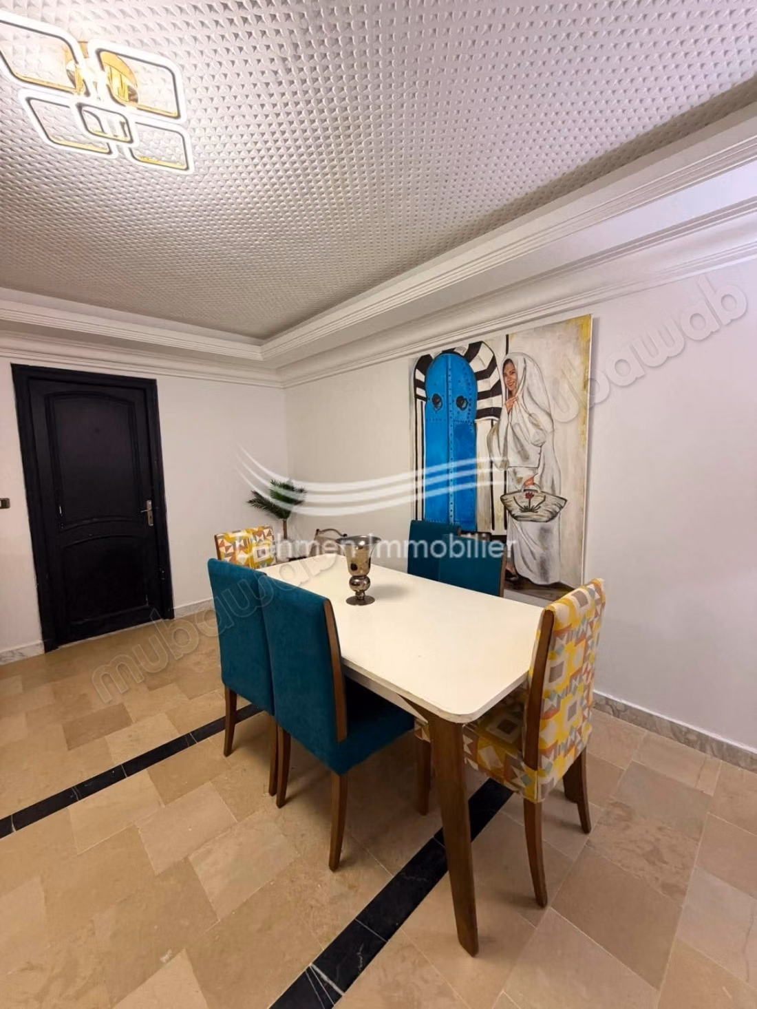 Étage de villa meublé à louer à chott mariem