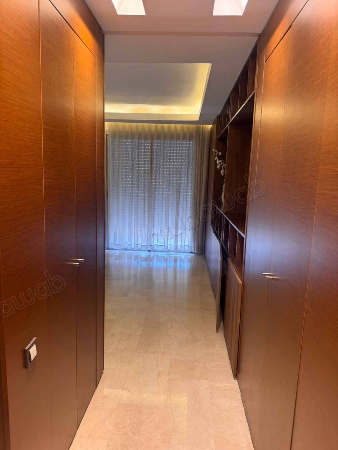 Appartement vue sur mer VIDE à louer à Ain Diab