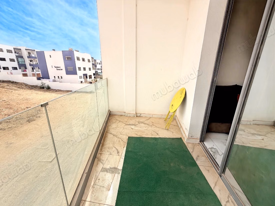 Appartement en bord de mer à Aourir avec piscine
