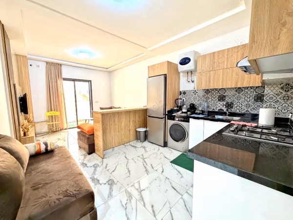 Appartement en bord de mer à Aourir avec piscine