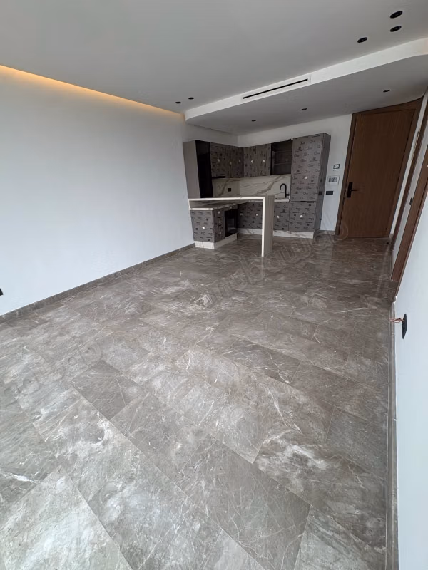 Apartment for rent in Oasis. 1 beautiful bedroom. Satellite system and secure residence