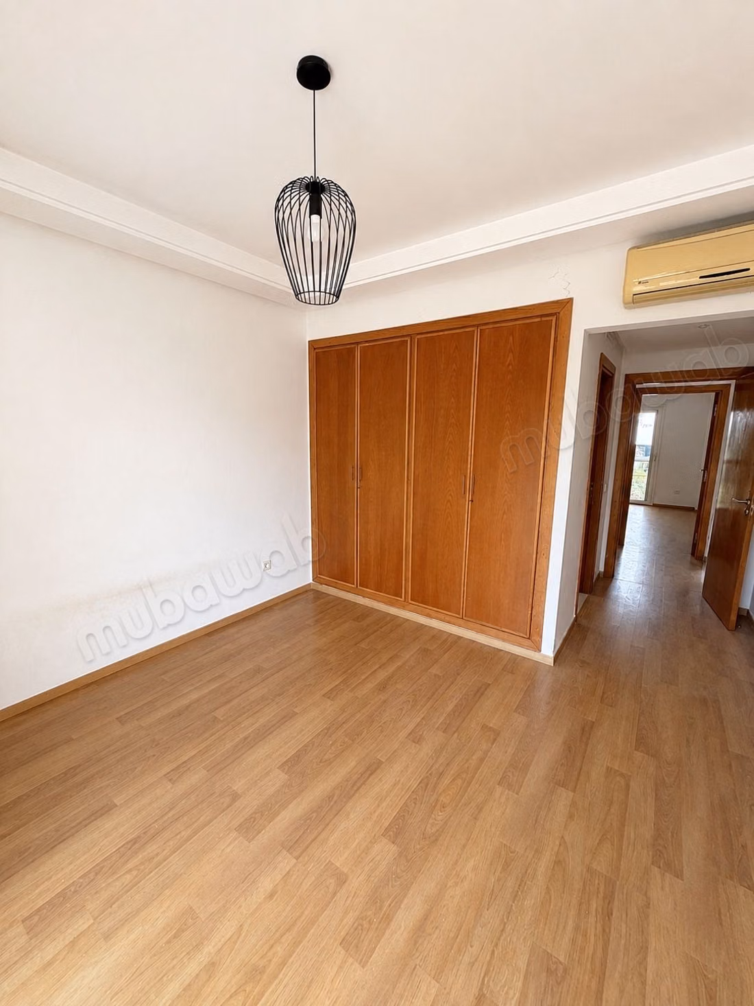 Villa de luxe à louer à Ain Diab Extension. 5 chambres. Double vitrage et chauffage central