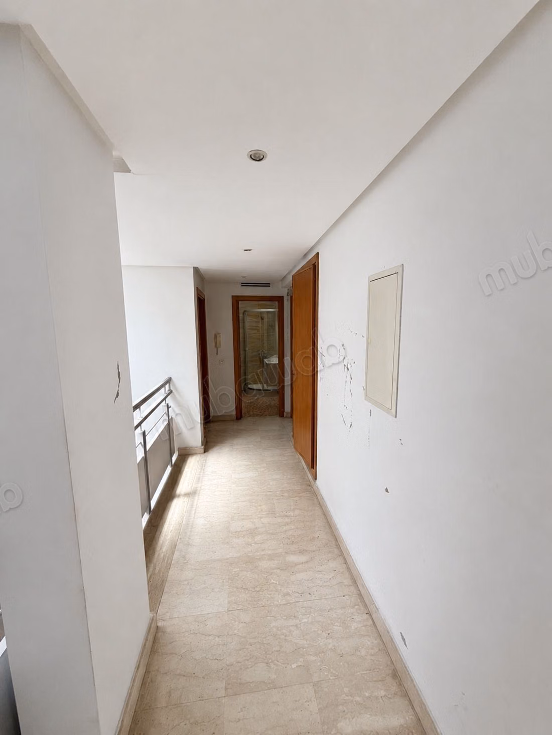 Villa de luxe à louer à Ain Diab Extension. 5 chambres. Double vitrage et chauffage central