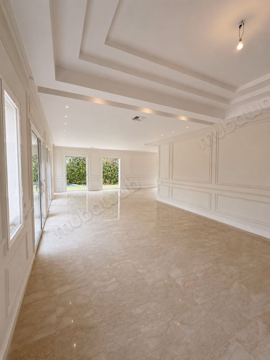 Villa de luxe à louer à Ain Diab Extension. 5 chambres. Double vitrage et chauffage central