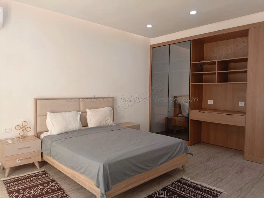 Location annuelle belle maison S3 à Ghizen