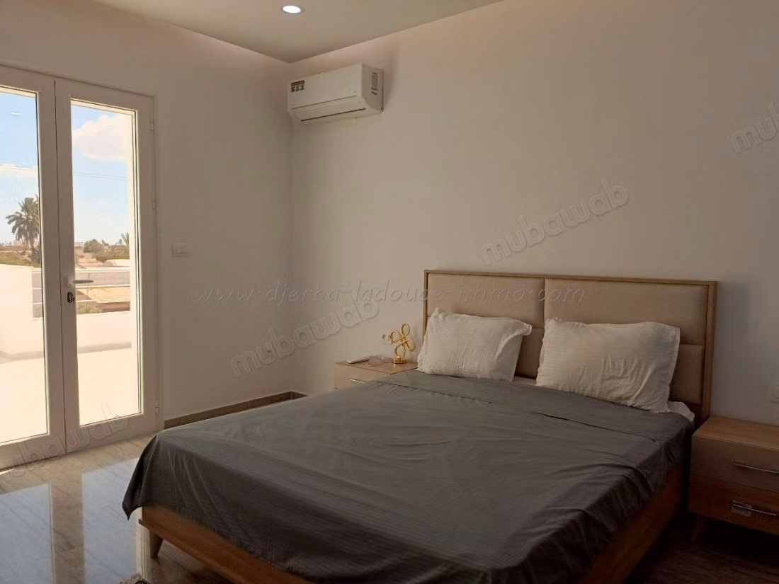 Location annuelle belle maison S3 à Ghizen