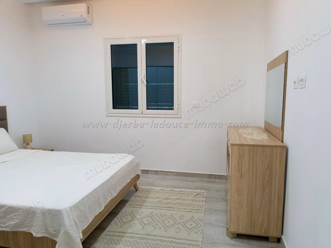 Location annuelle belle maison S3 à Ghizen