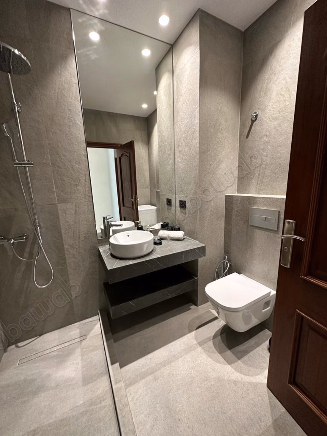 Bellissimo appartamento in affitto a Racine. Superficie di 60 m². Ben arredato