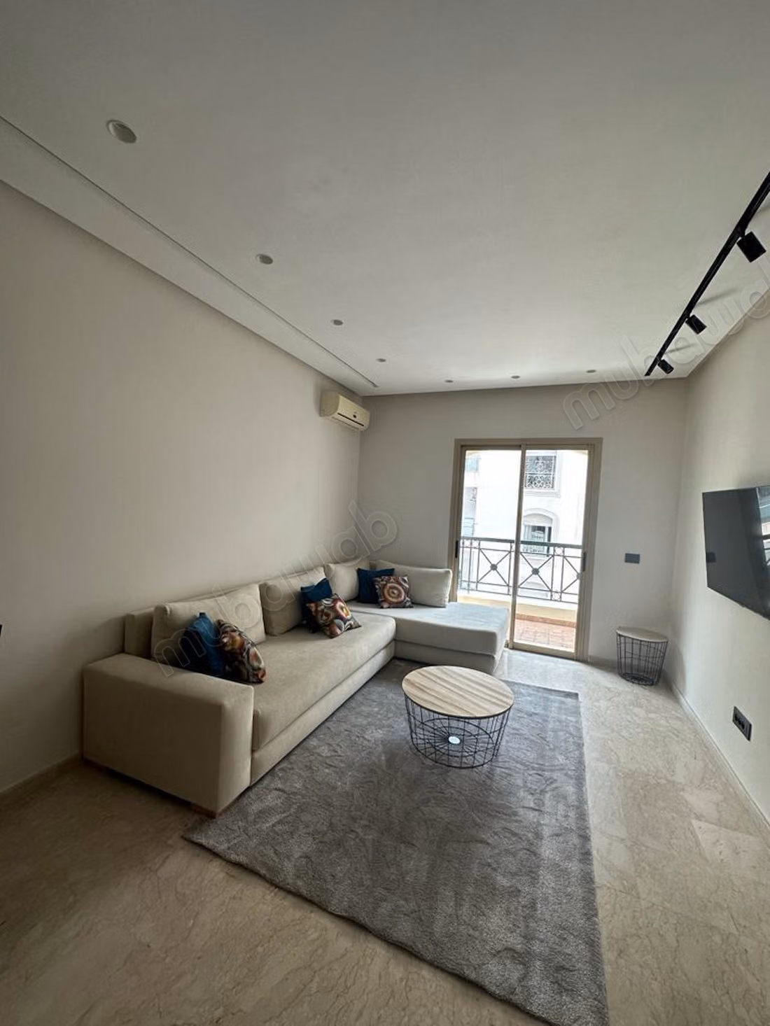 Bellissimo appartamento in affitto a Racine. Superficie di 60 m². Ben arredato