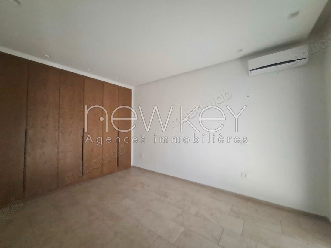 Magnificent duplex S3 in La Soukra
