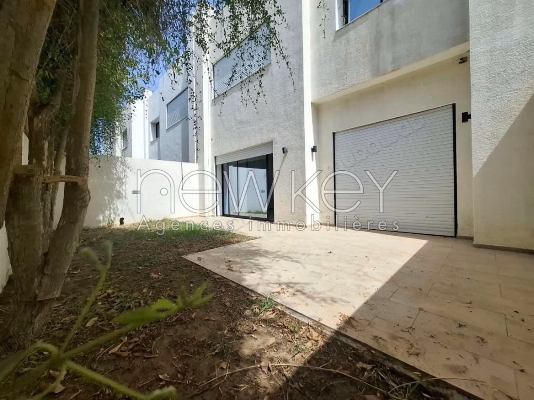 Magnificent duplex S3 in La Soukra