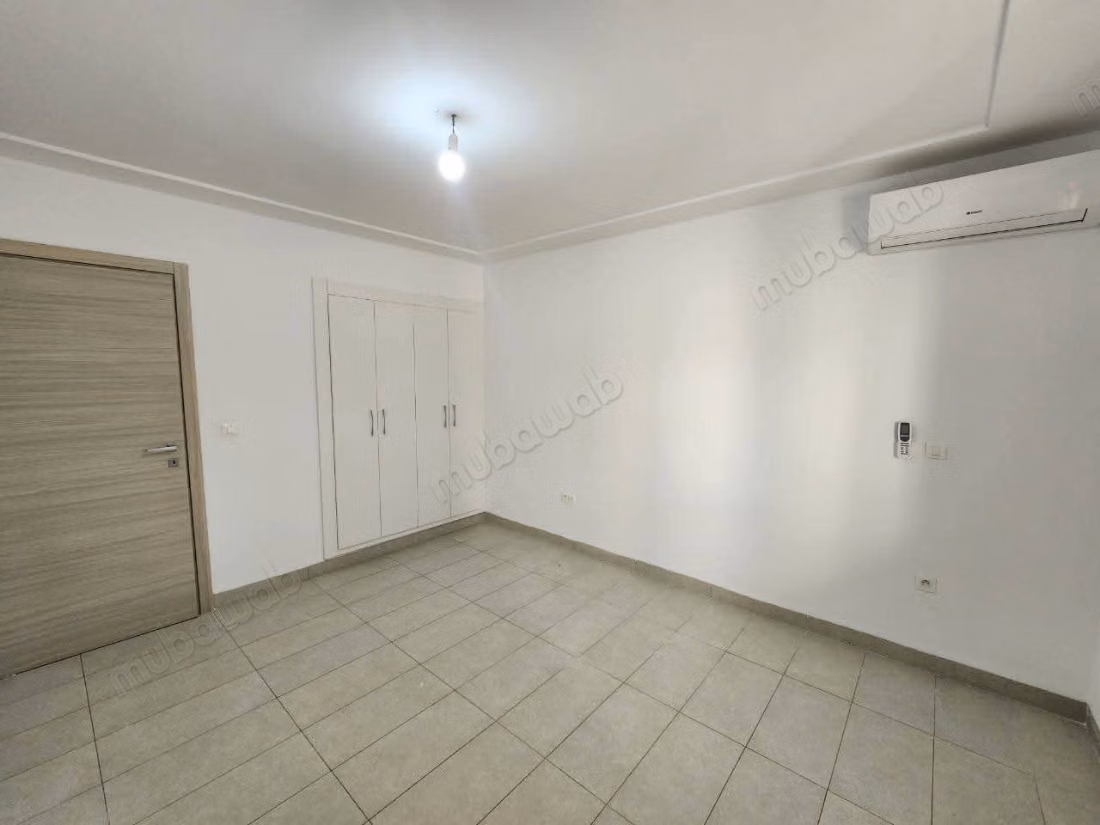 For sale: S2 apartment in Soukra Chotrana 1