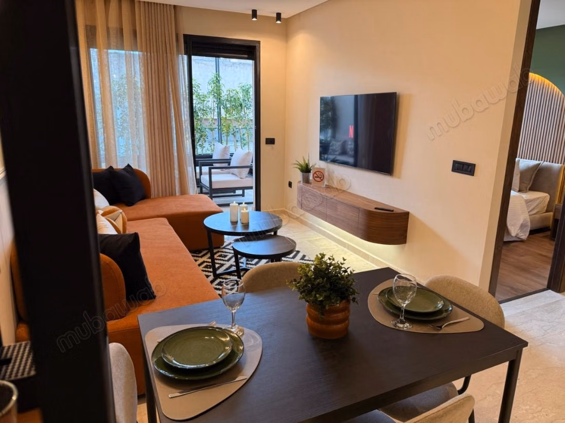 Te huur: gemeubileerde studio met terras op Boulevard Ziraoui