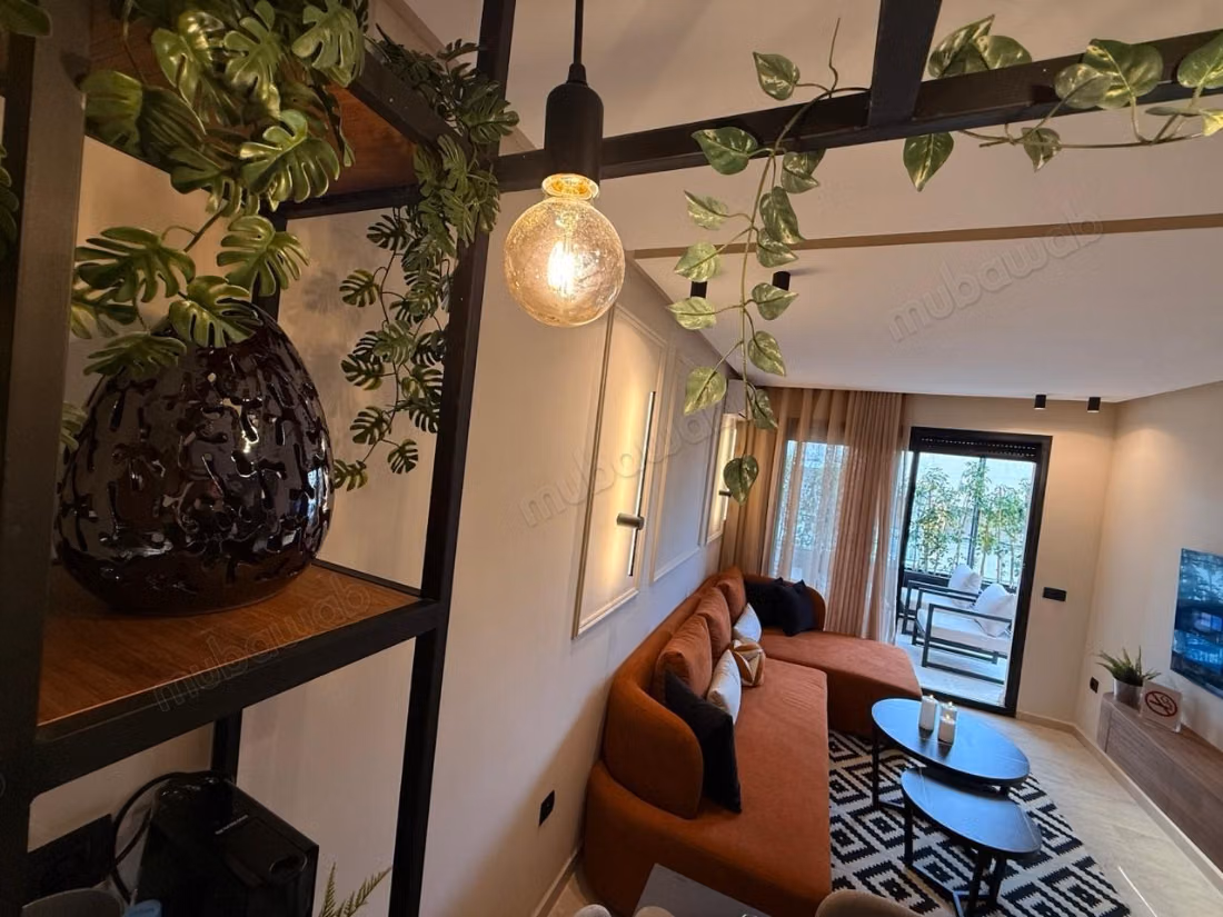 Te huur: gemeubileerde studio met terras op Boulevard Ziraoui