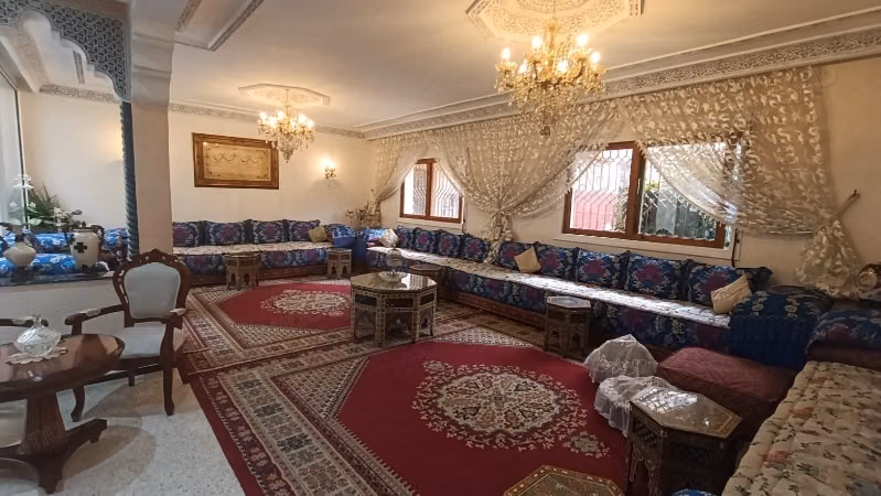 Casa independiente en venta en El Menzeh – Rabat
