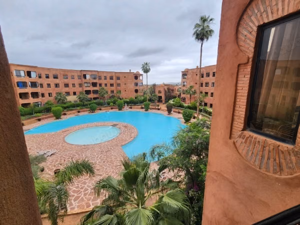 Prachtig appartement in een beveiligd complex met zwembad