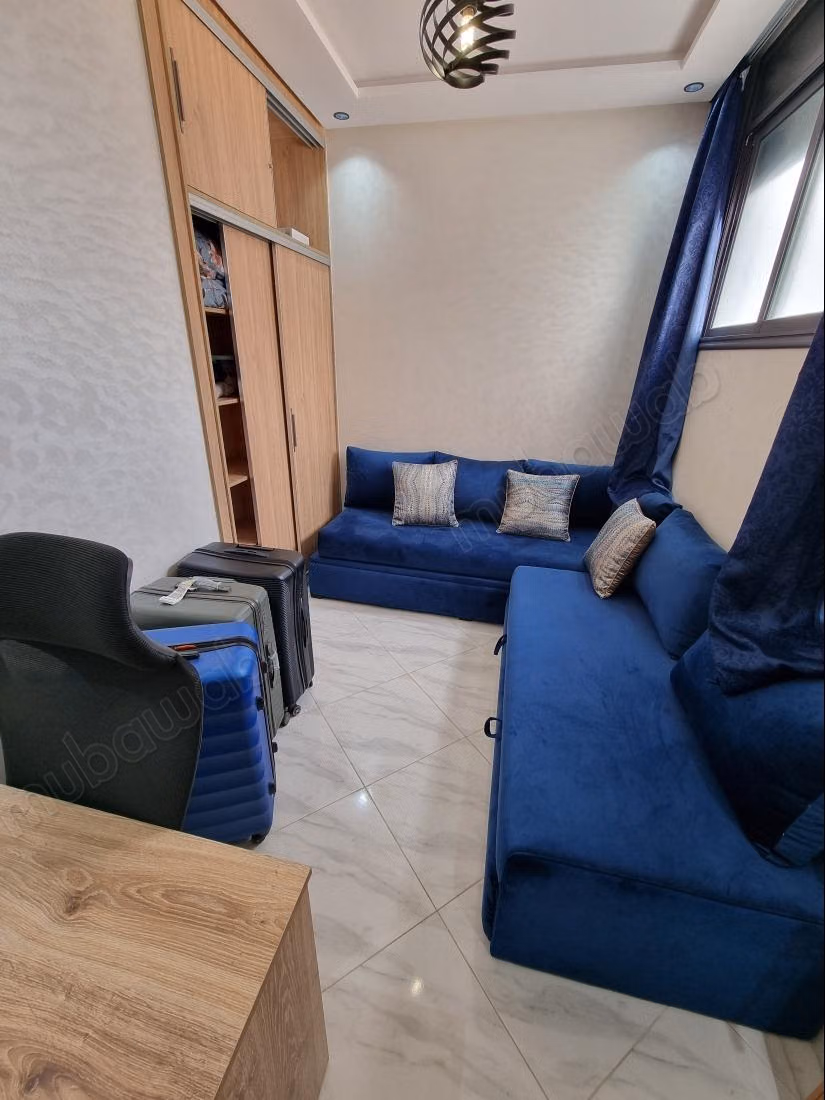 Appartamento in affitto a Hay Mohammadi. 1 Stanza. Arredato