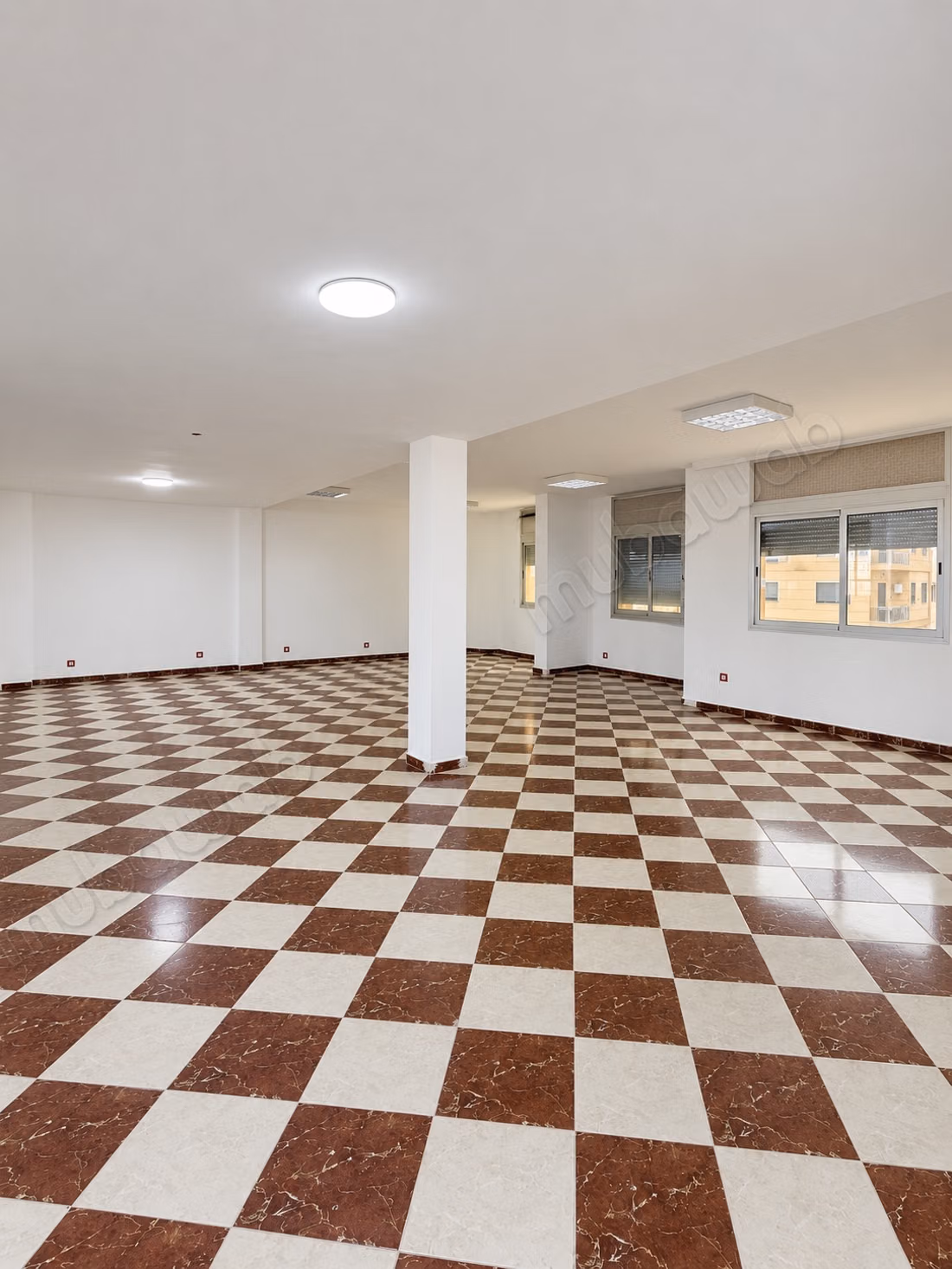 Bureau 190 m² à louer – Bd Mohammed VI, Mohammedia
