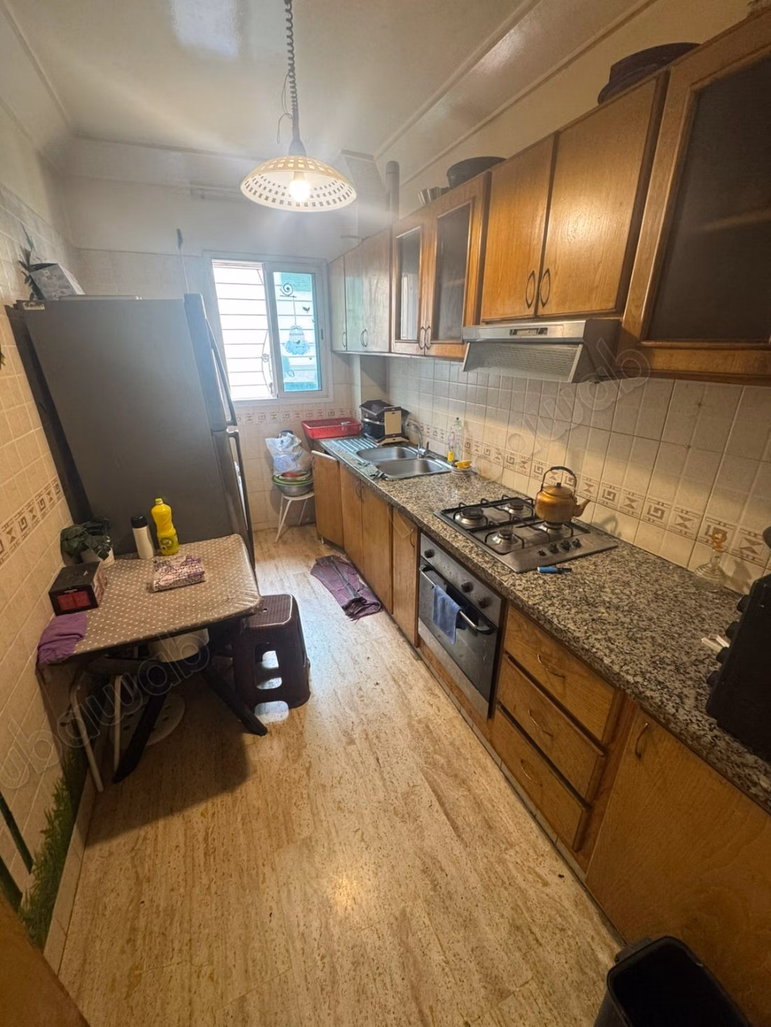 Apartamento de 3 habitaciones amueblado en alquiler – Maarif