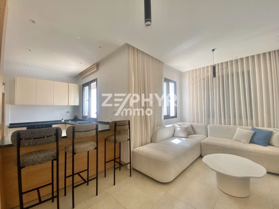 A louer villa S5 meublée avec piscine à la Marsa