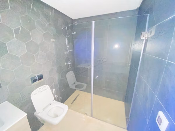 Alquile este apartamento en Hay Achchabab. 1 Habitación. Terraza y ascensor