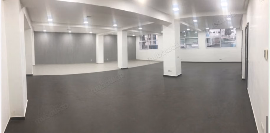 Uffici in affitto a Maârif. Superficie di 165 m²