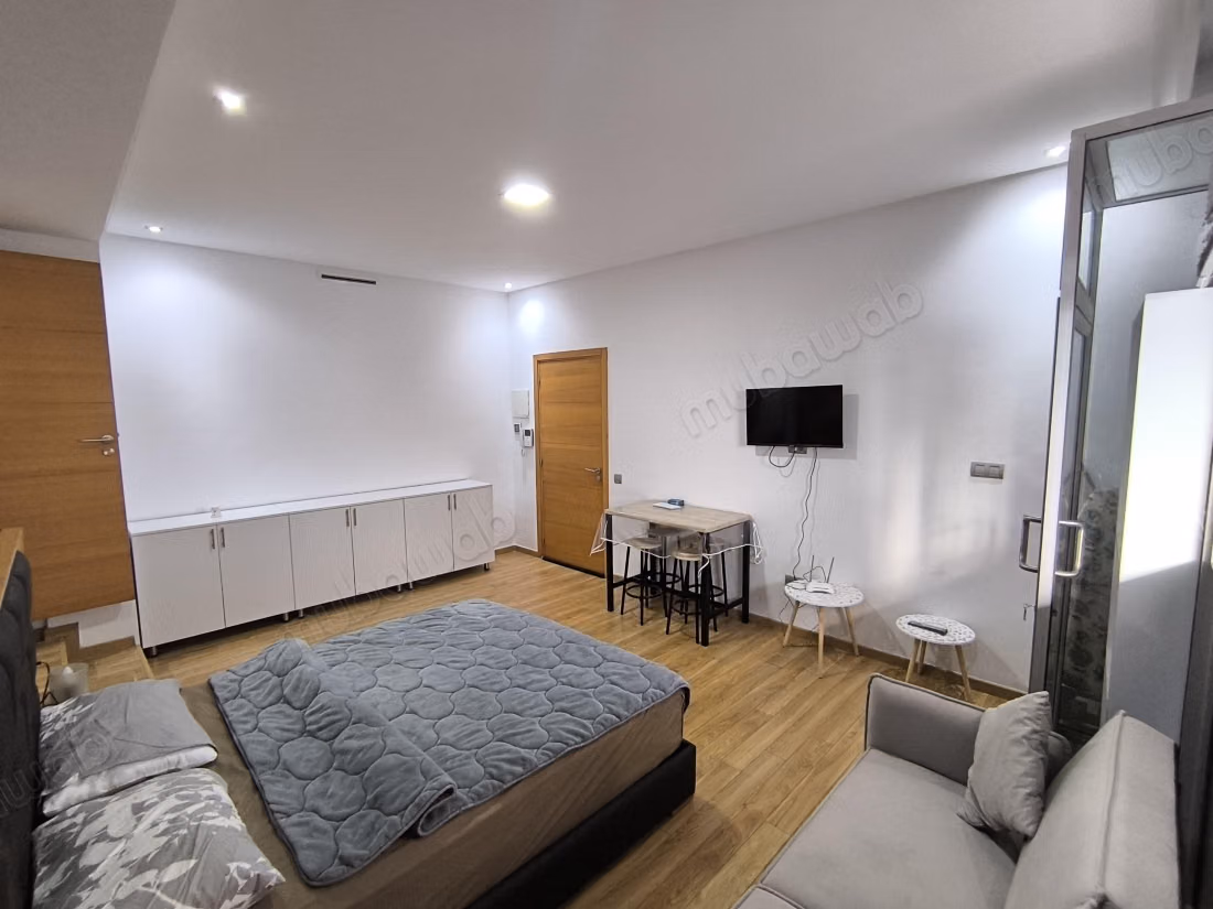 A furnished studio in Hassan available at the end of December