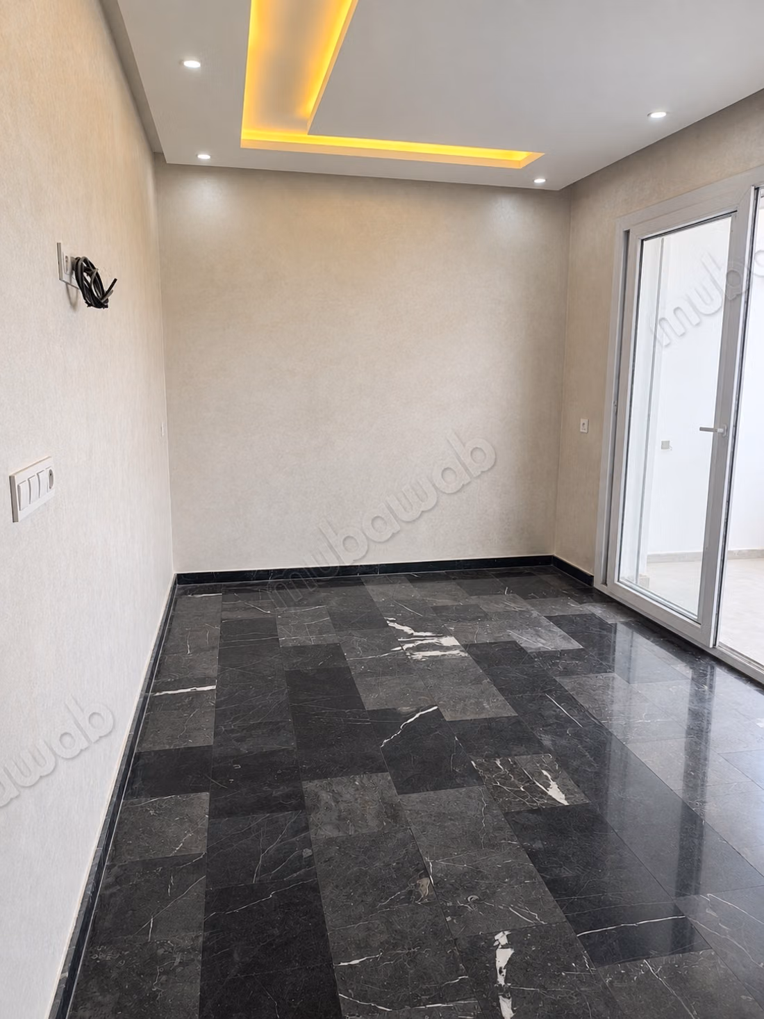 Beautiful apartment for sale in Haut Anza. Area 68 m². Residence with concierge